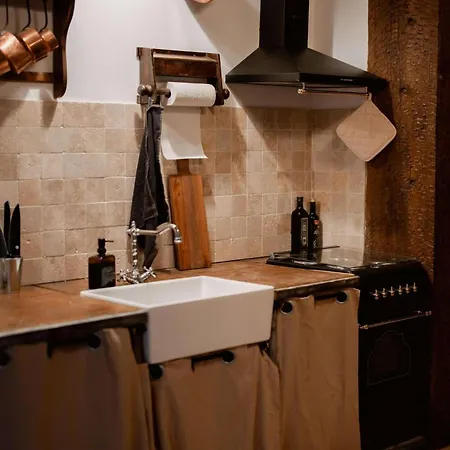 شقة Les Sorciers De Immersion Magique لوزيرت